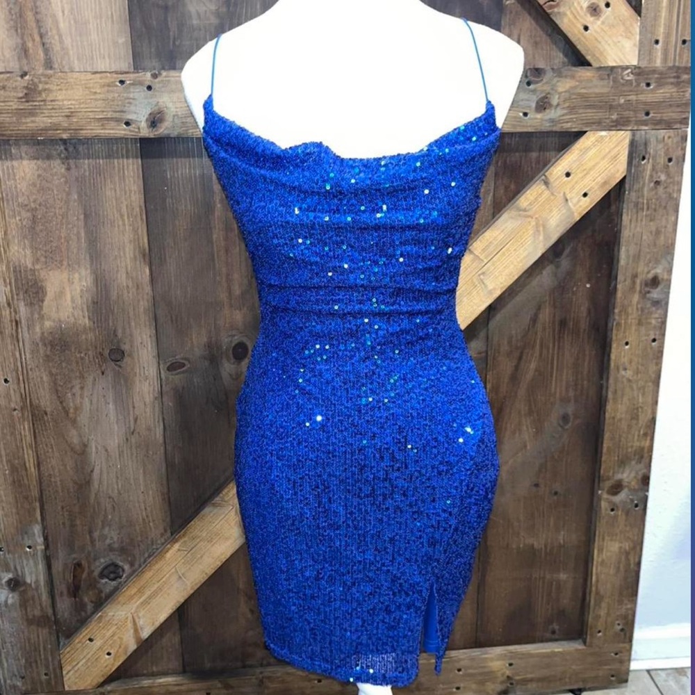 Windsor Blue Sequin Bodycon Dress Sleeveless Spaghetti Strap
